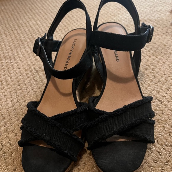 Women’s Wedge Sandals - Picture 2 of 4